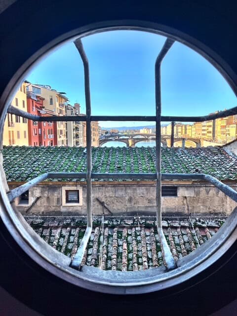 Vasari Corridor Re-Opens to the Public