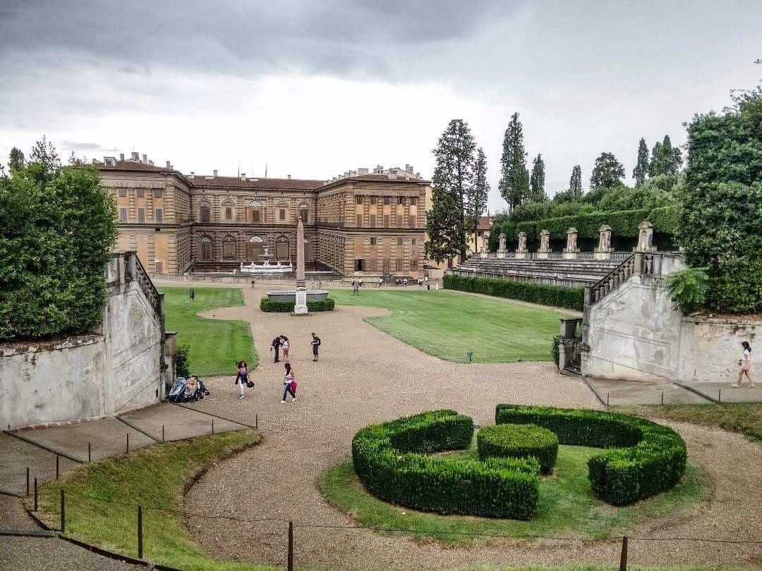palazzo pitti florence