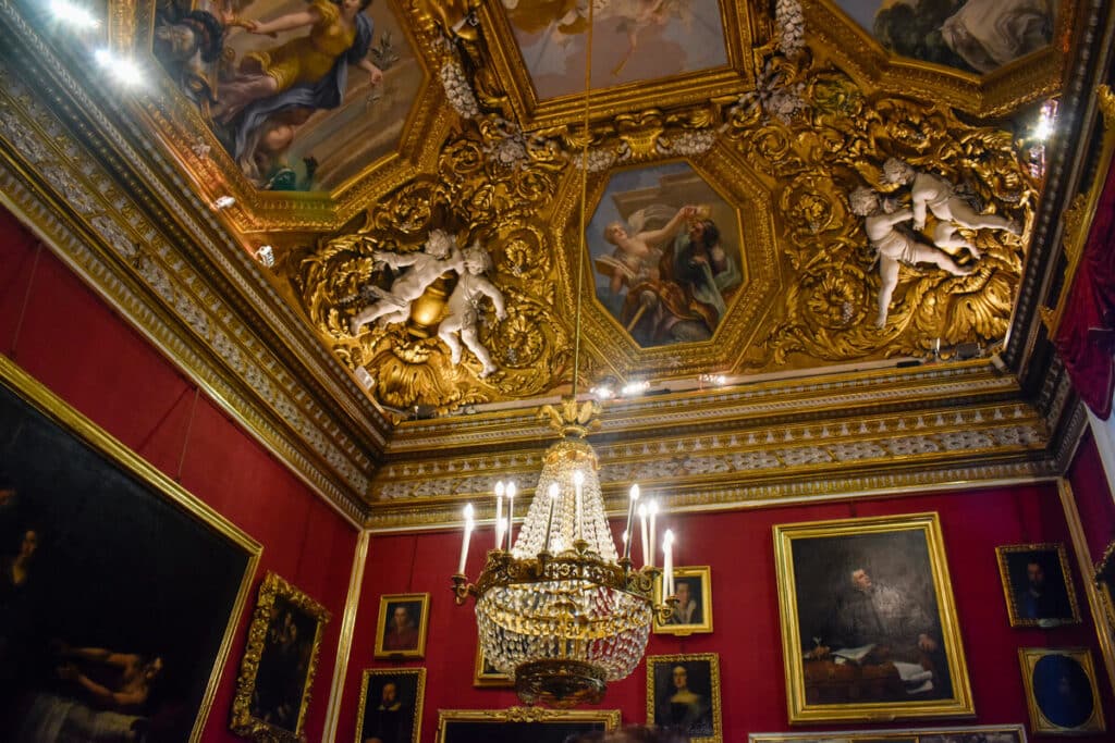 Visit Palazzo Pitti in Florence