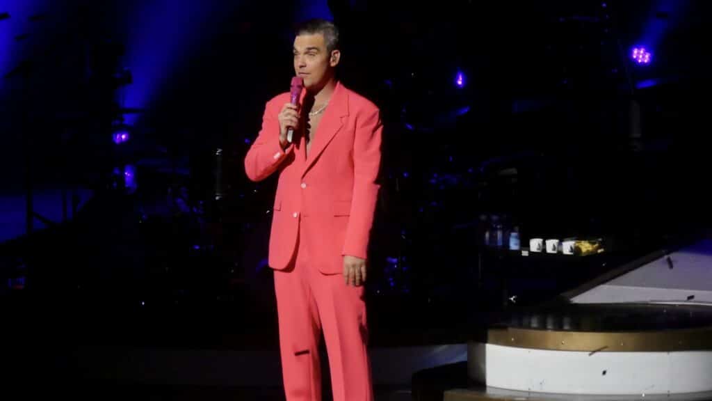 robbie williams in concert in florence